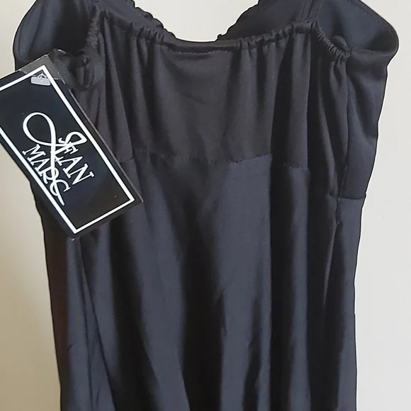 Dress - Picture 6 of 7